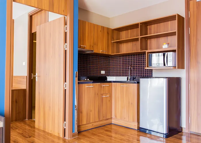 Amp Am House Hotell 4*