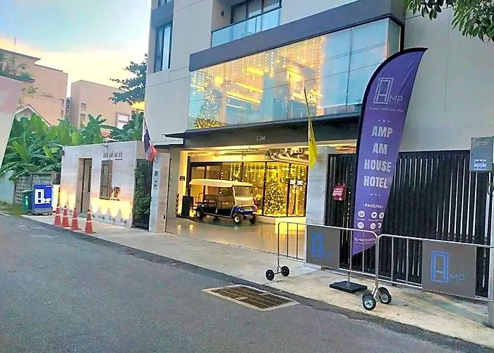 Amp Am House 방콕