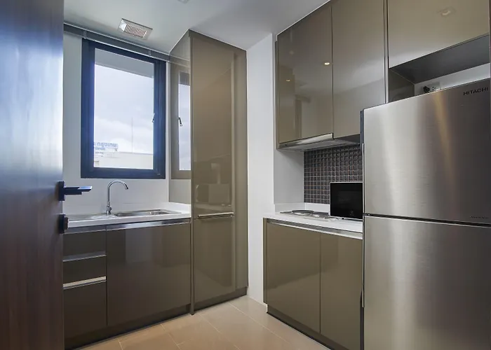 Amp Am House 4*