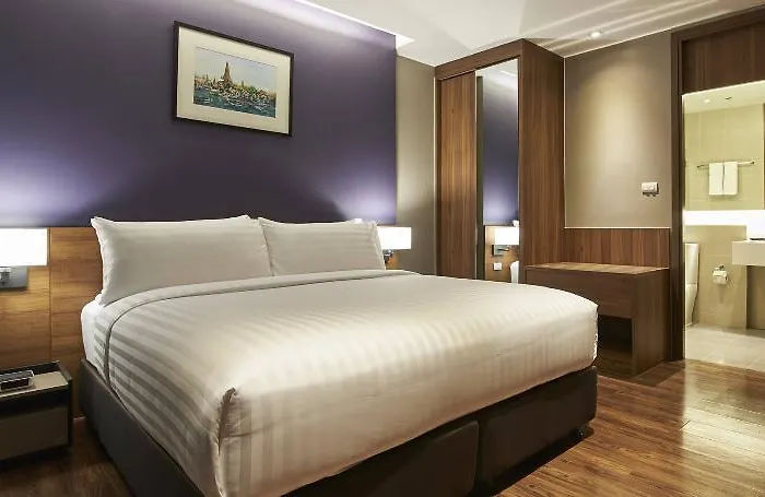 Amp Am House Hotell