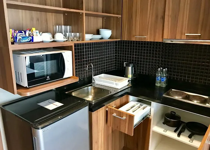 Hotell Amp Am House 4*